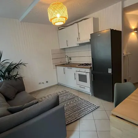 Testaccio Terrace,Perfect For Families Or Small Groups-3